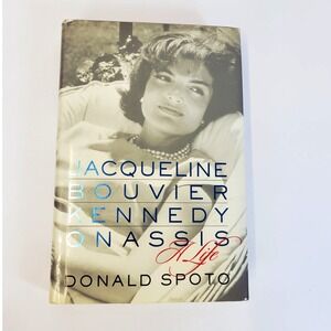 Jacqueline Bouvier Kennedy Onassis A Life St Martins Press Book